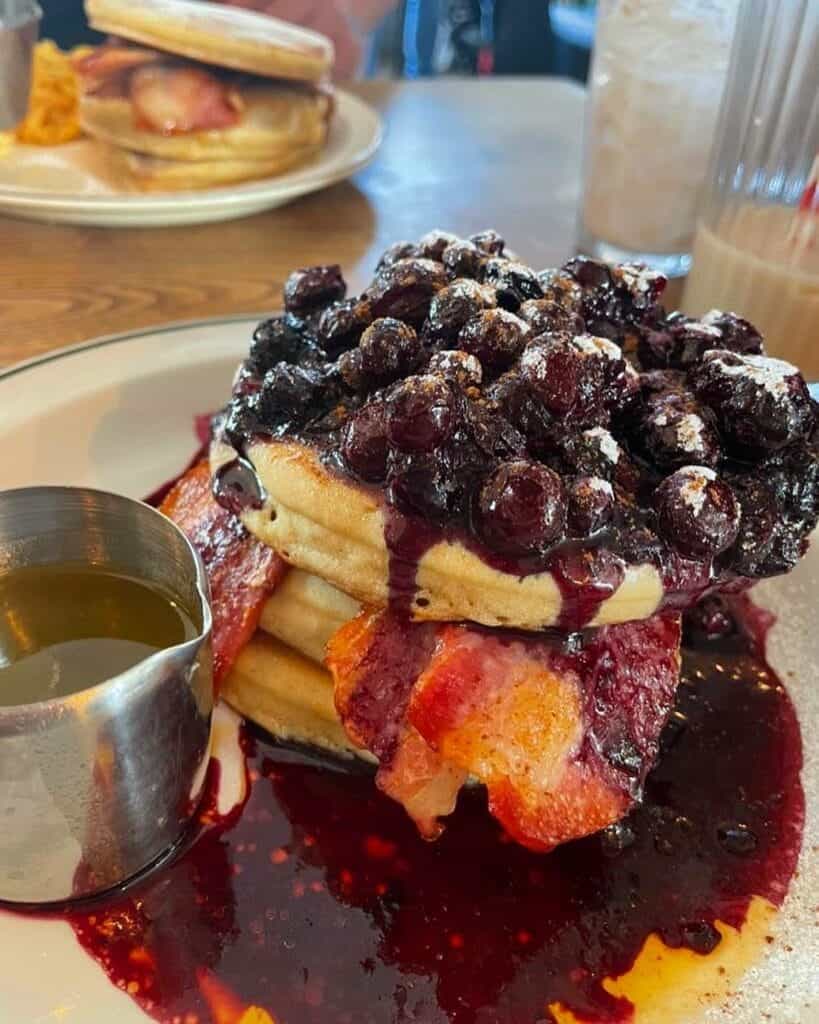 best places for breakfast in brighton nowhere man