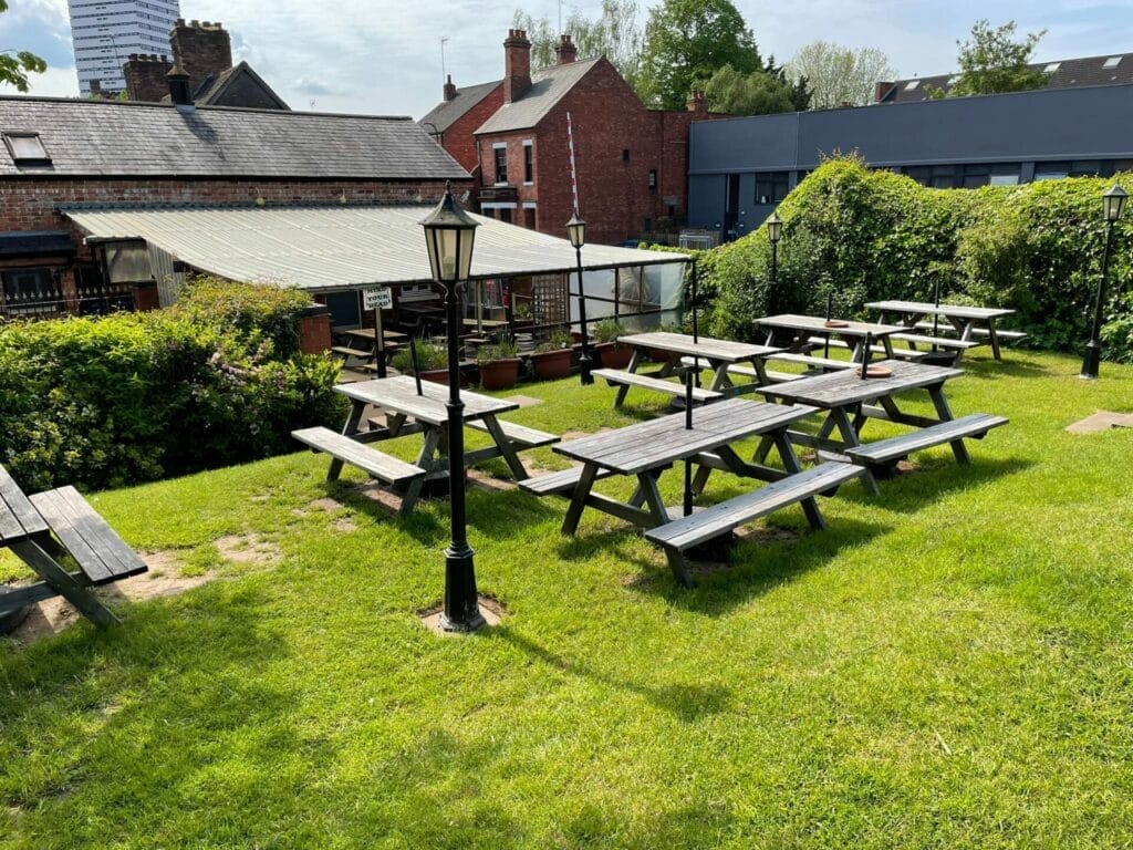 The Gatehouse Tavern