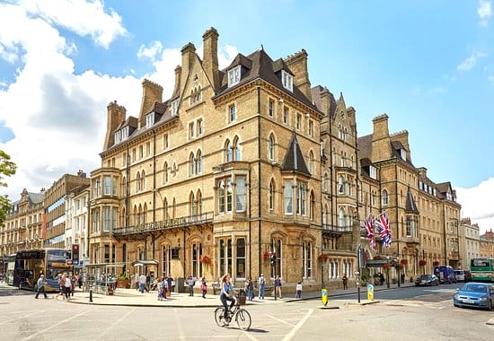 staycation spots in oxford
