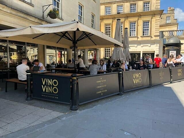 Vino Vino gin bar live music bath