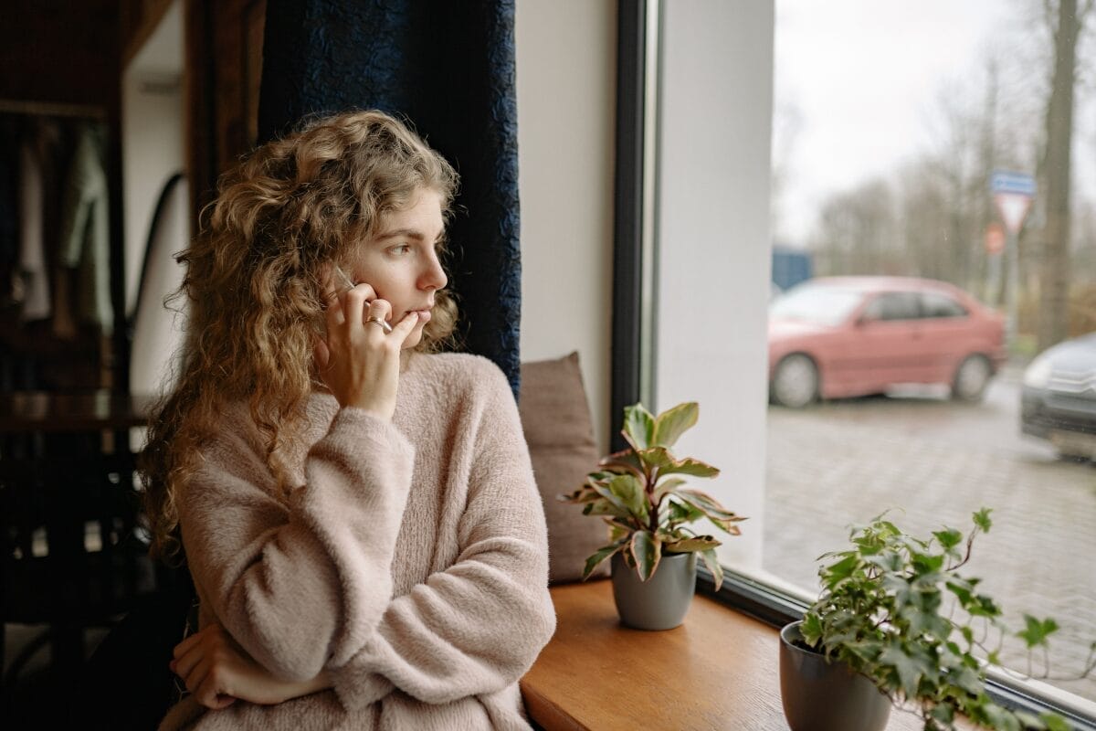 Can I get free therapy as a student?