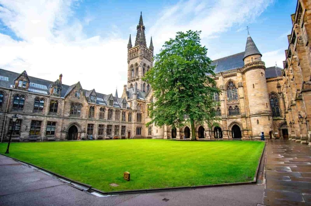 How can a low attendance rate impact your uni application?