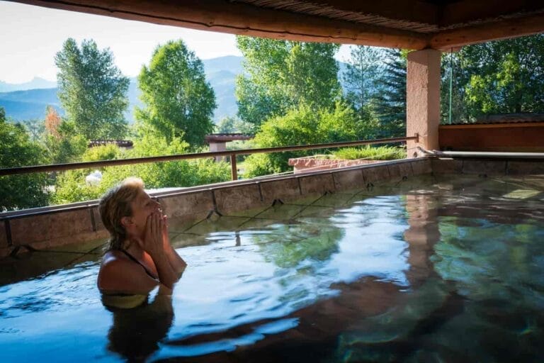 Are there hot springs in the UK?