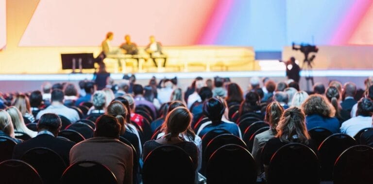 What's the difference between a lecture and a seminar?