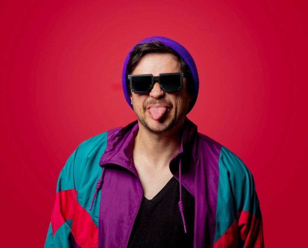Things to consider for 80s men's fancy dress ideas 
