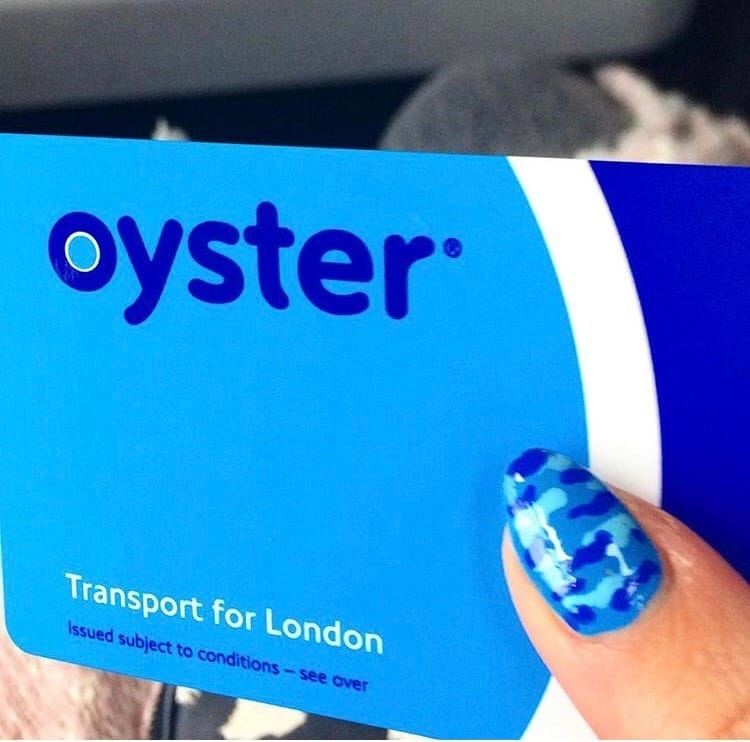 What's the difference between a 'Student' oyster card and regular oyster card?
