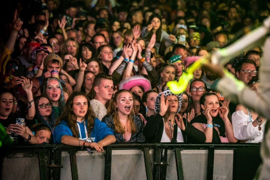 LakeFest Facebook crowds